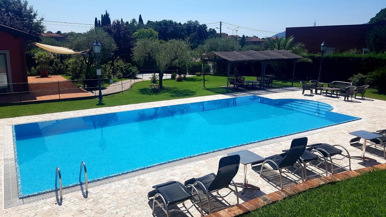 Albergo La Luna Sarzana Exteriör bild