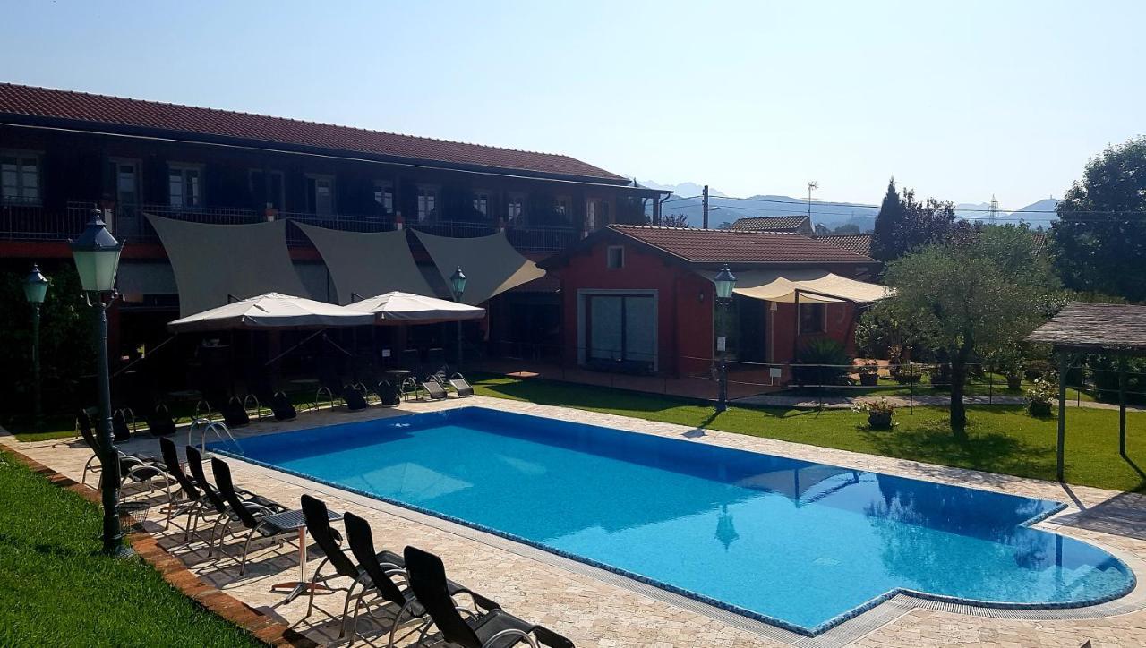 Albergo La Luna Sarzana Exteriör bild