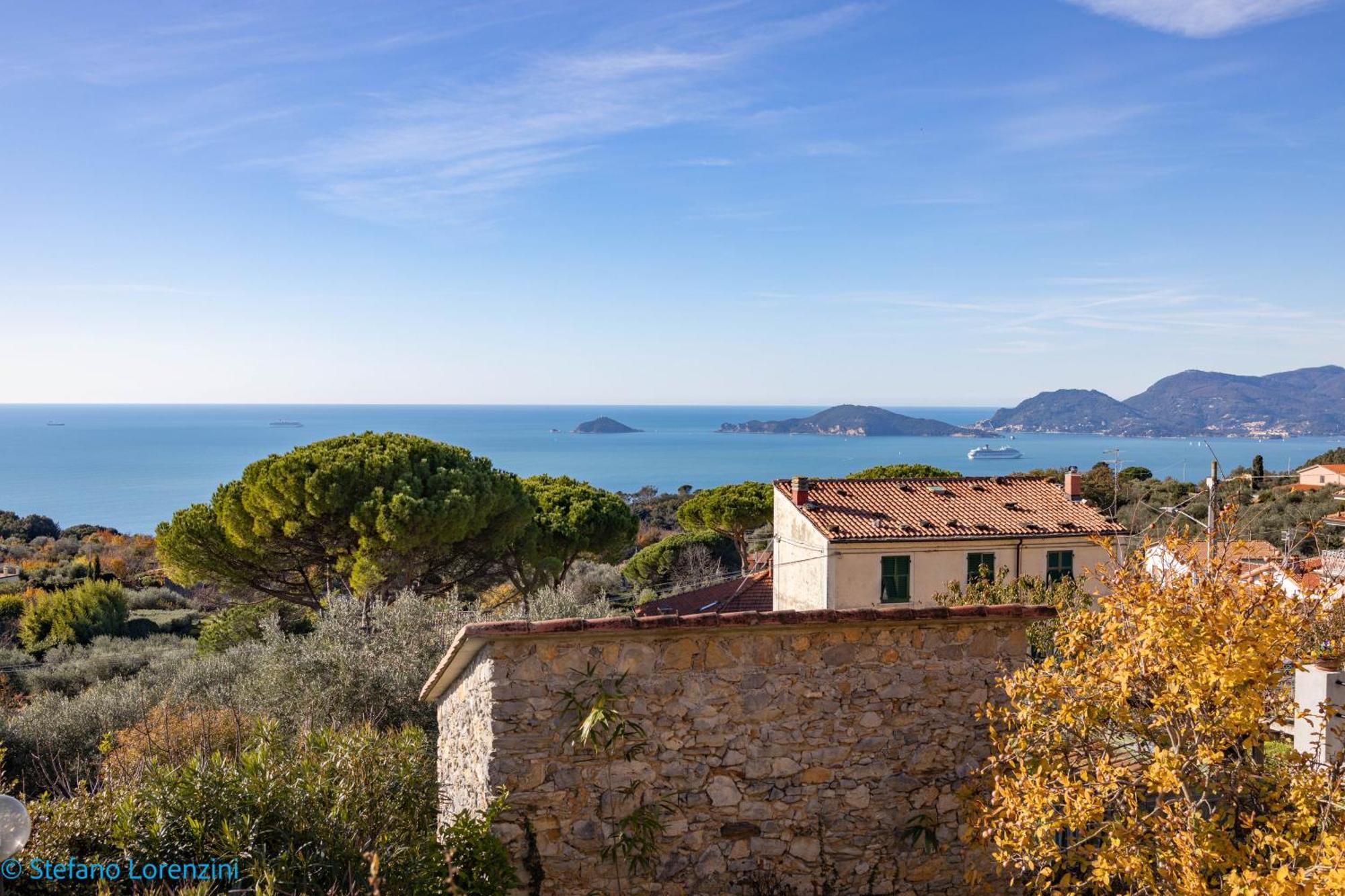 Albergo La Luna Sarzana Exteriör bild