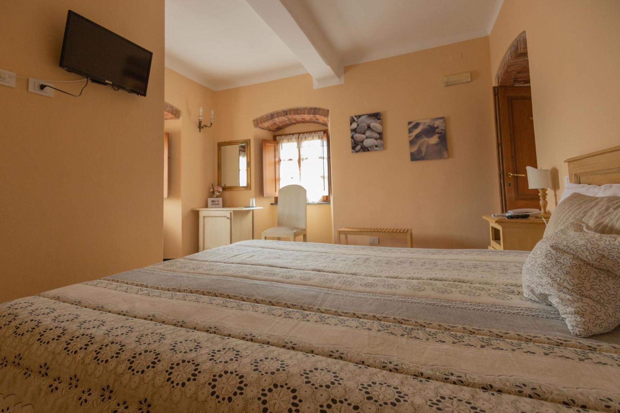 Albergo La Luna Sarzana Exteriör bild